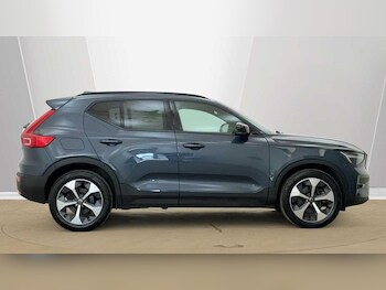 Used Volvo XC40 2025 for sale - 78405064: Photo