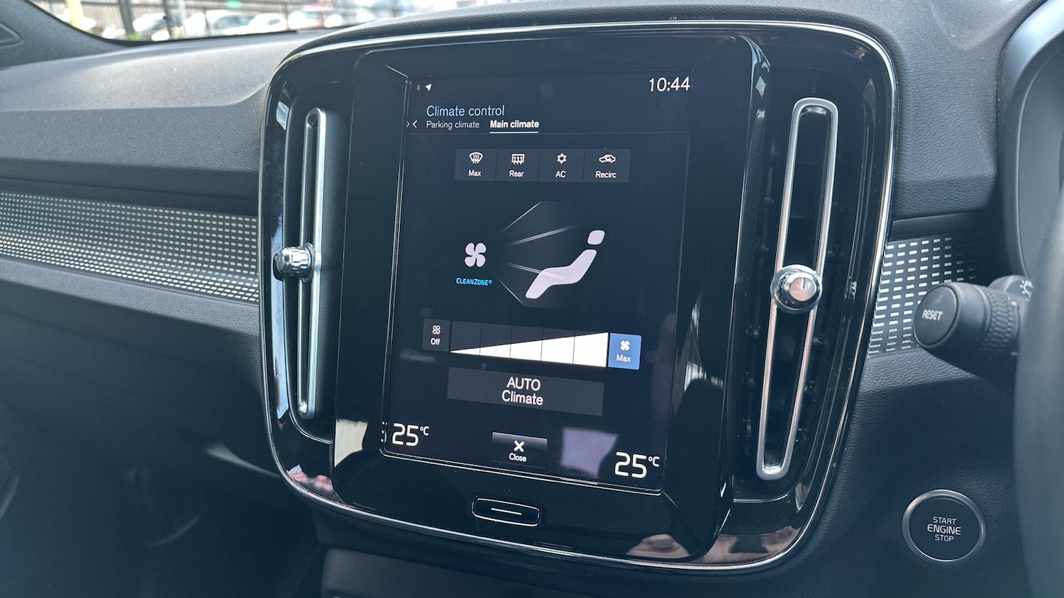 Used Volvo XC40 2021 for sale - 76336500: Photo 45