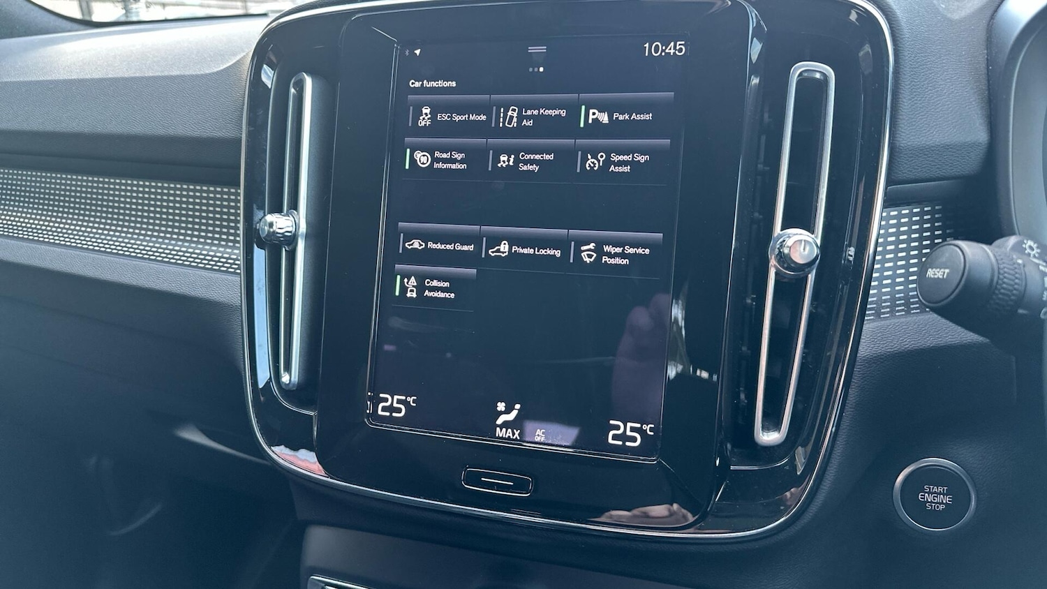 Used Volvo XC40 2021 for sale - 76336500: Photo 48