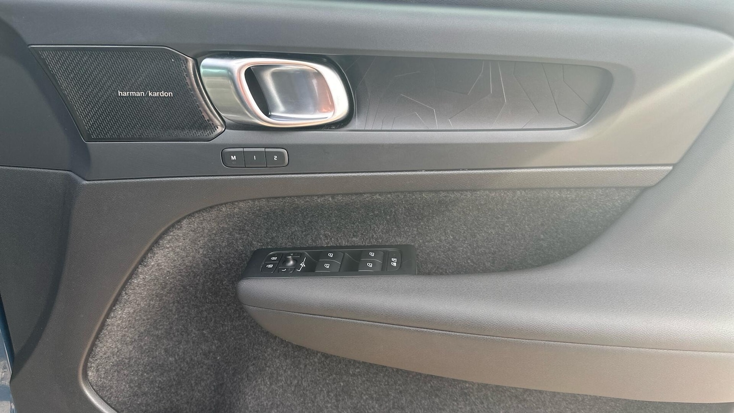 Used Volvo XC40 2022 for sale - 76307865: Photo 28