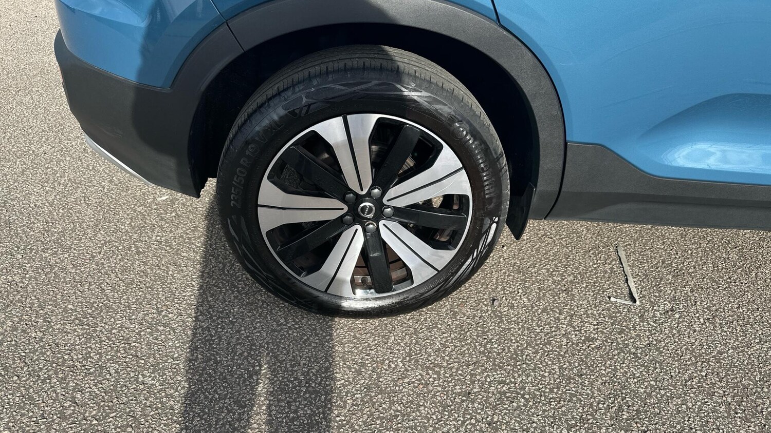 Used Volvo XC40 2022 for sale - 76307865: Photo 37