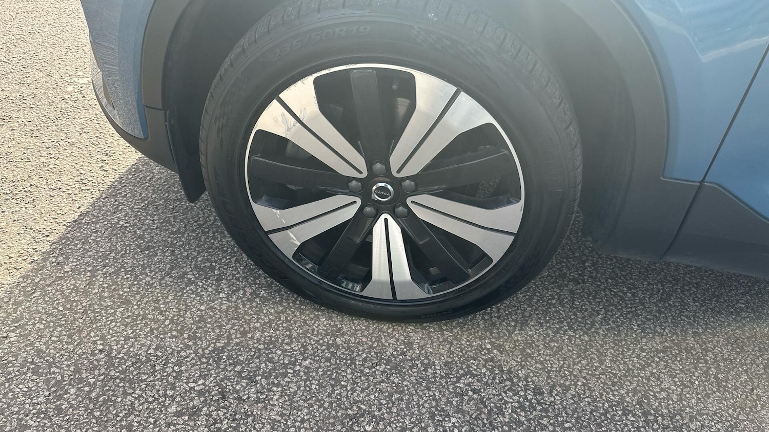 Used Volvo XC40 2022 for sale - 76307865: Photo 42