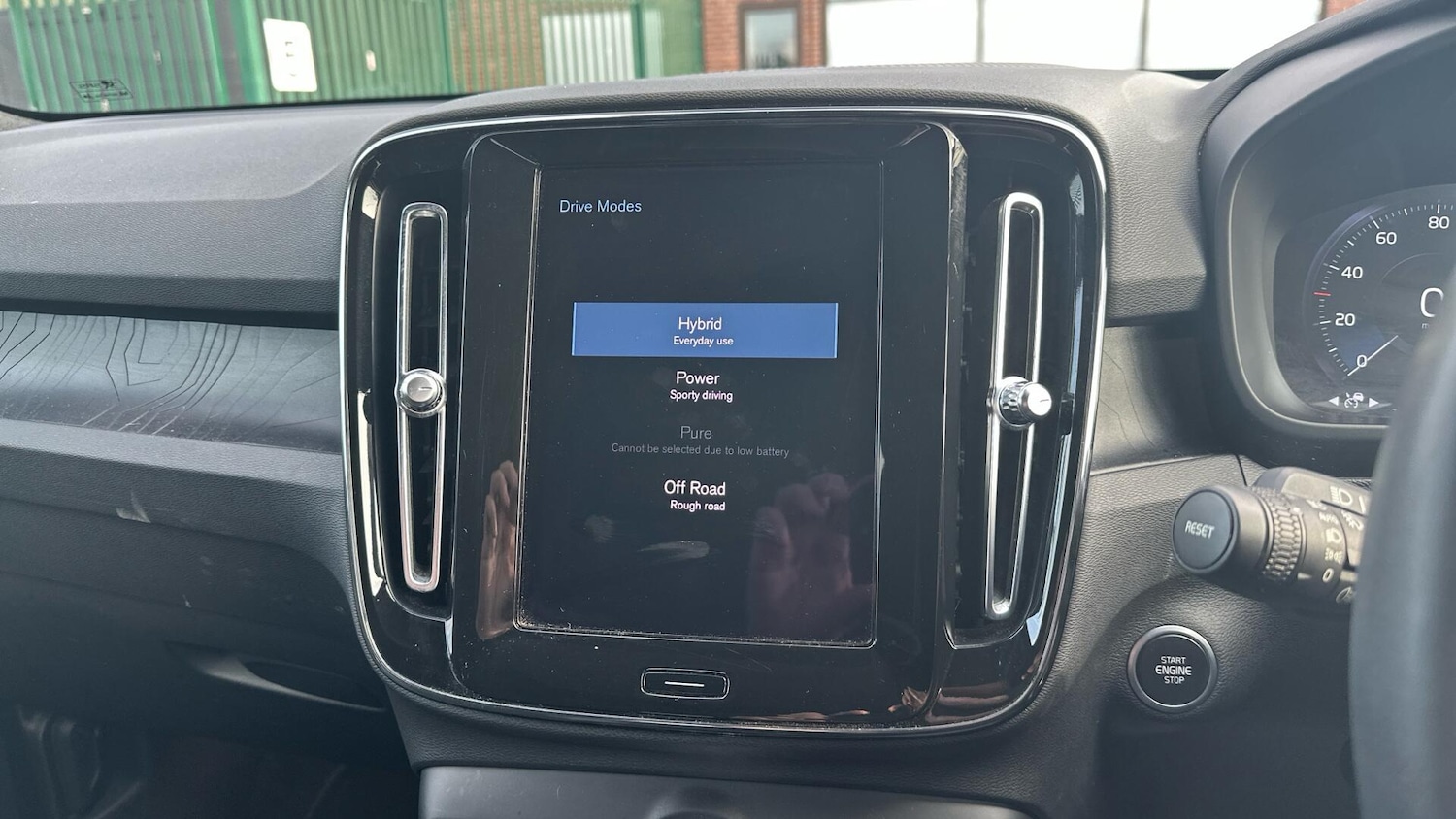 Used Volvo XC40 2022 for sale - 76307865: Photo 47