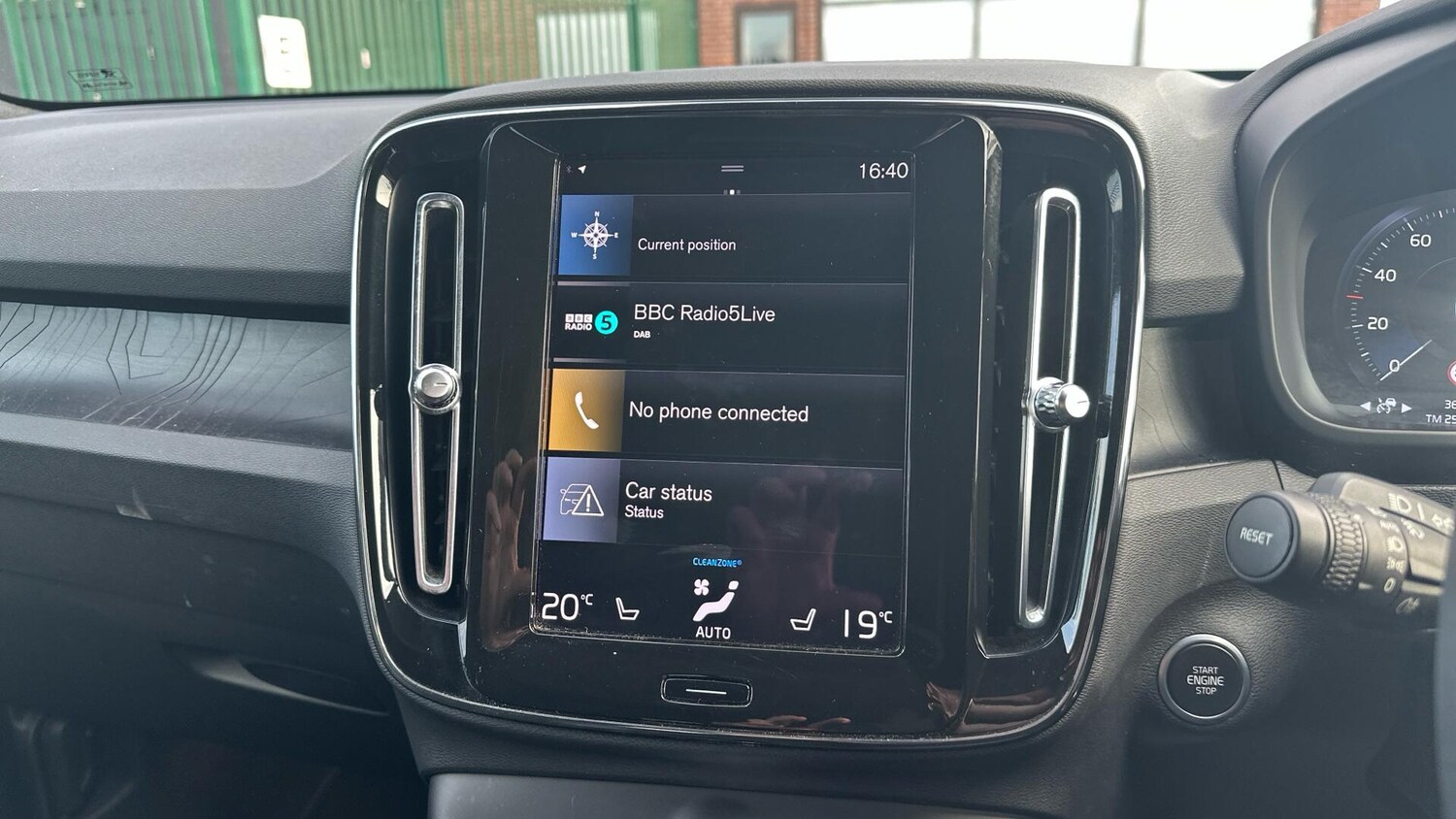 Used Volvo XC40 2022 for sale - 76307865: Photo 48