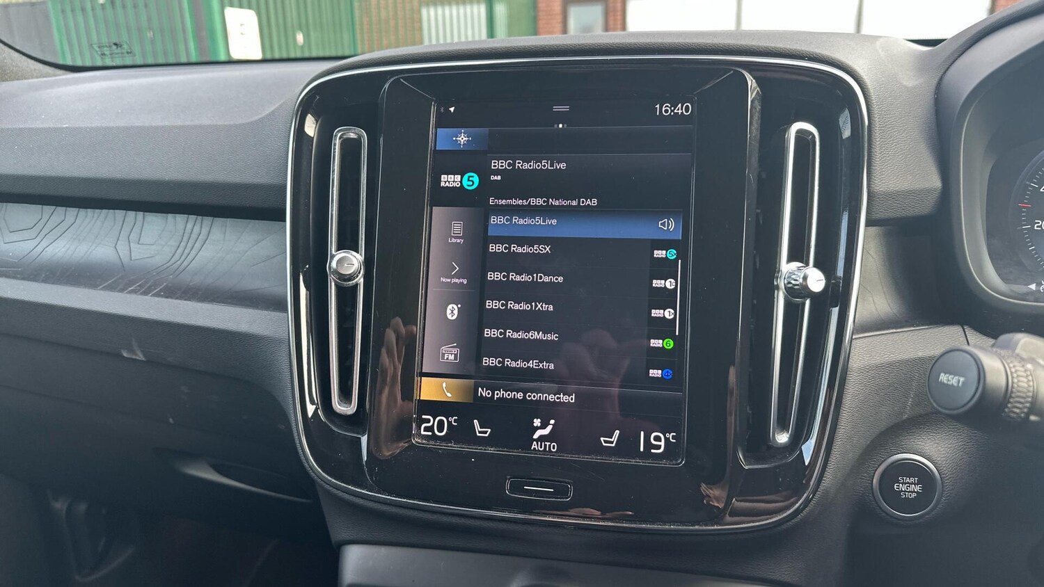 Used Volvo XC40 2022 for sale - 76307865: Photo 49