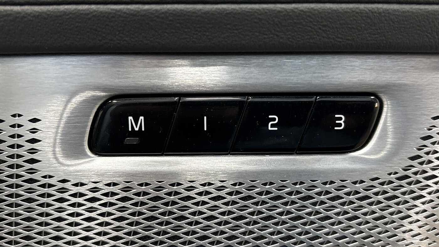 Used Volvo XC90 for sale - 76824760: Photo 26