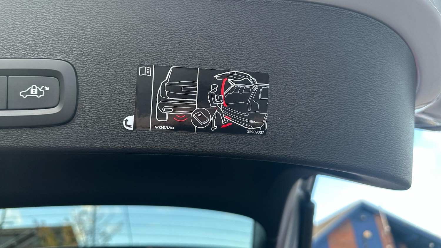 Used Volvo XC40 2021 for sale - 76753287: Photo 31