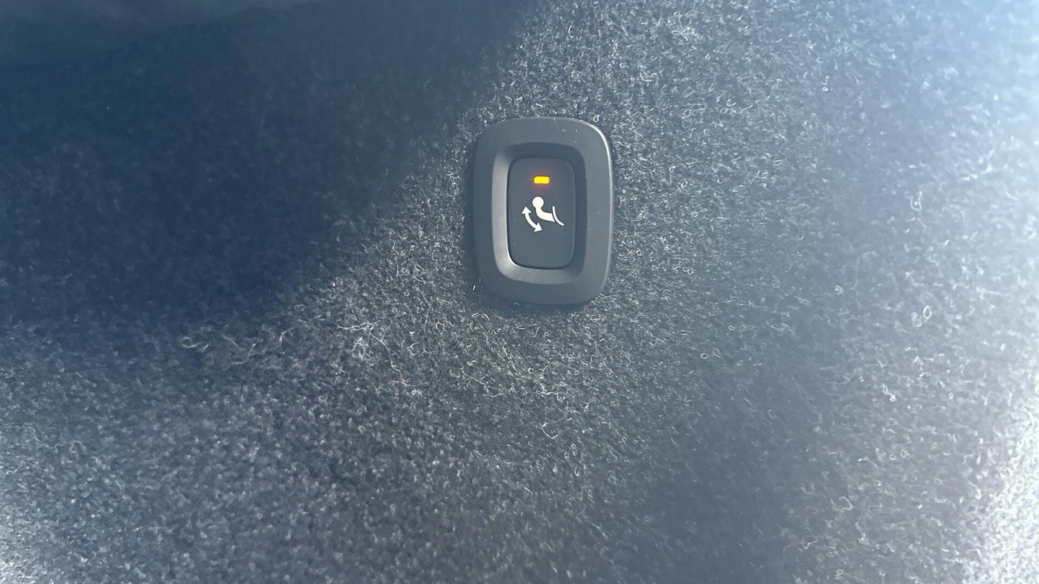 Used Volvo XC40 2021 for sale - 76753287: Photo 34