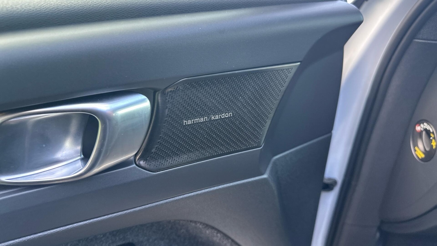 Used Volvo XC40 2021 for sale - 76753287: Photo 44