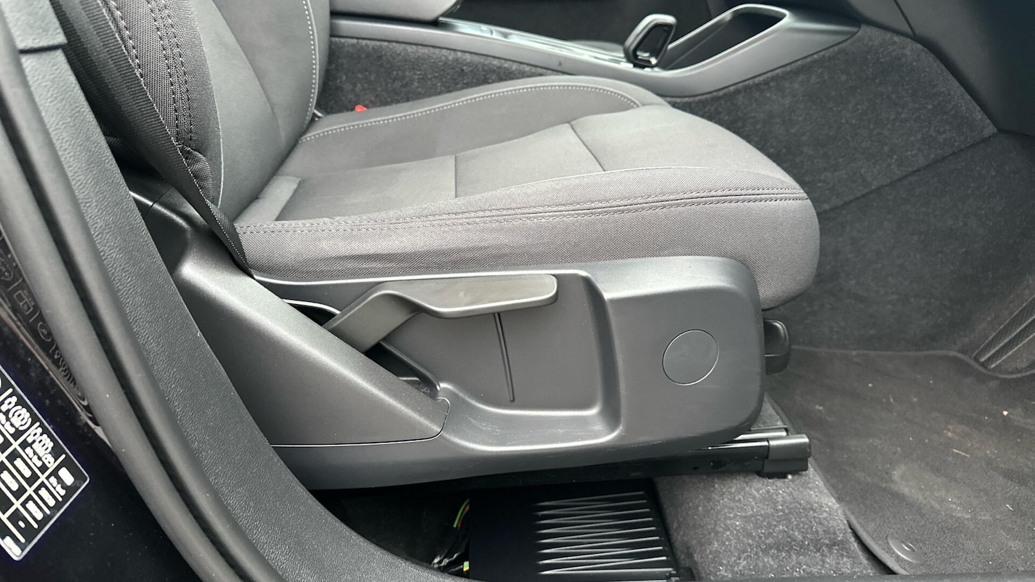 Used Volvo XC40 2022 for sale - 77376922: Photo 28