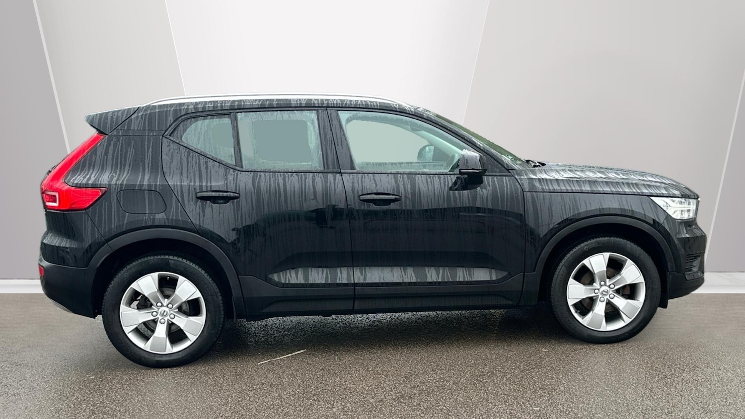 Used Volvo XC40 2022 for sale - 77376922: Photo 3