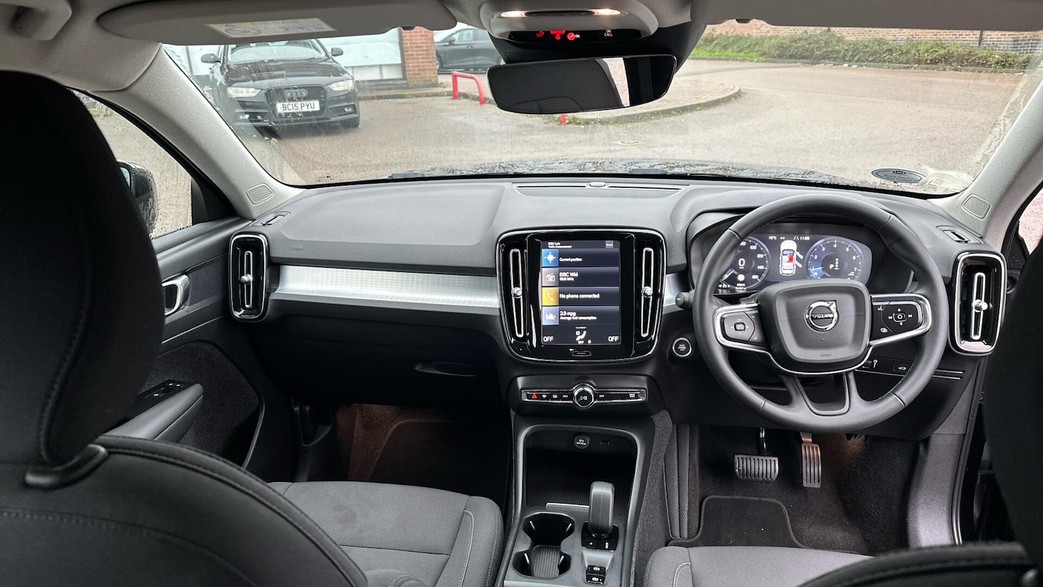 Used Volvo XC40 2022 for sale - 77376922: Photo 5