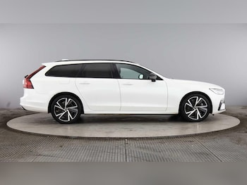 Used Volvo V90 2021 for sale - 76440650: Photo