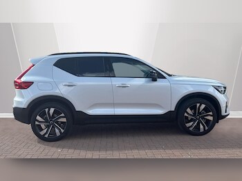 Used Volvo XC40 2025 for sale - 77672970: Photo