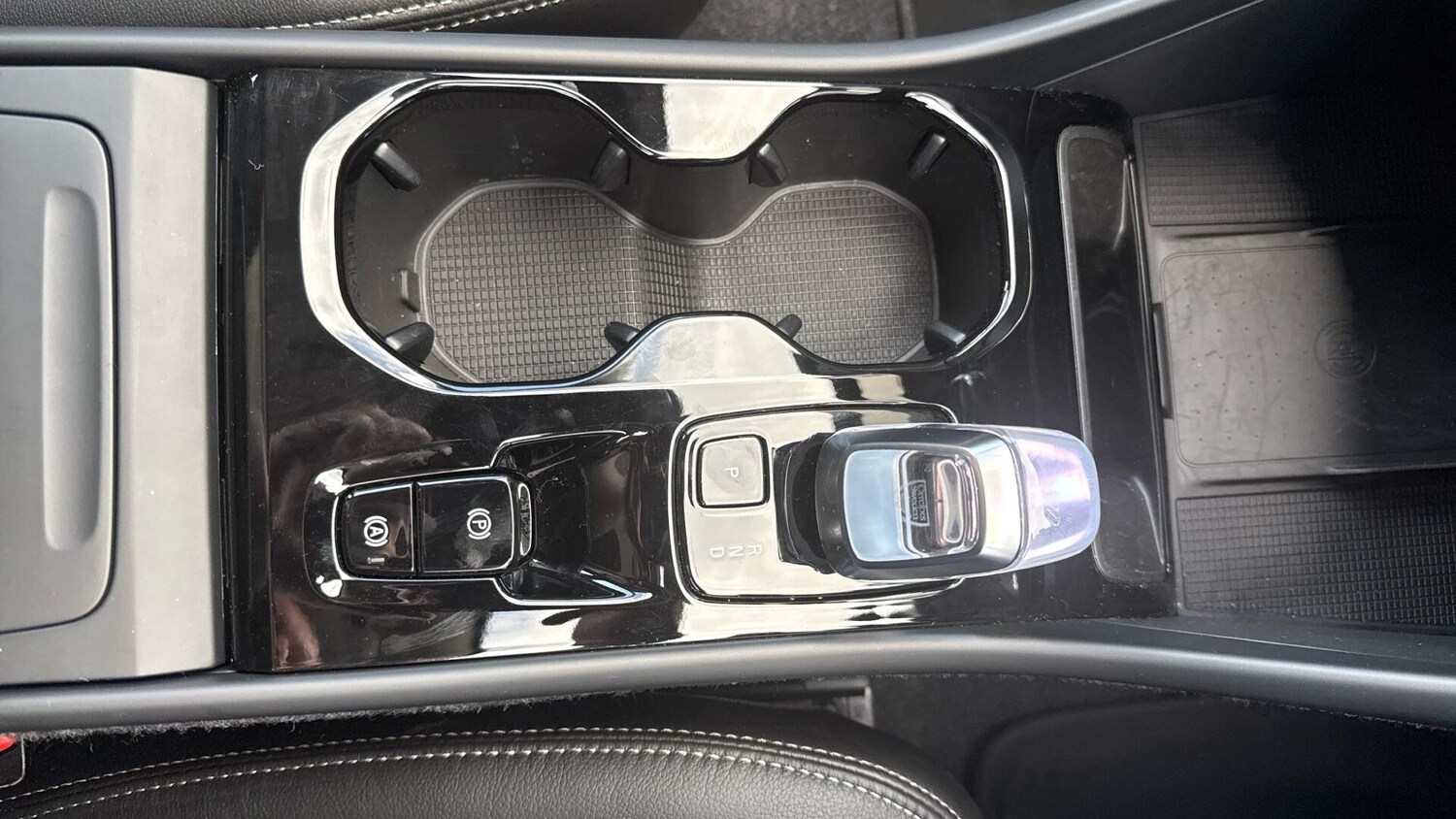 Used Volvo XC40 2025 for sale - 77672970: Photo 50