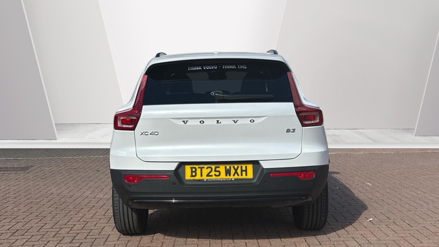 Used Volvo XC40 2025 for sale - 77672970: Photo 7