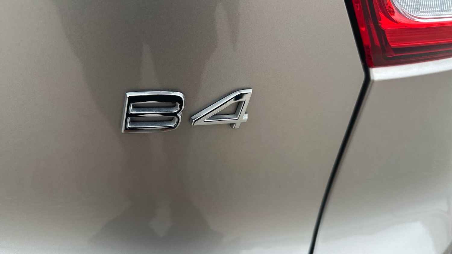 Used Volvo XC40 2024 for sale - 76306244: Photo 39