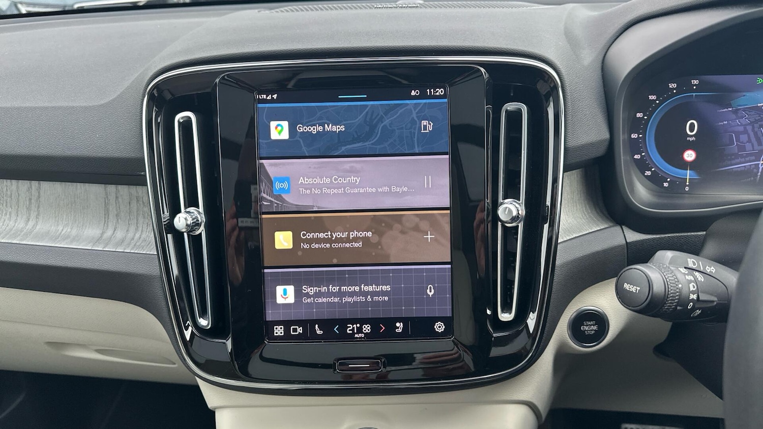 Used Volvo XC40 2022 for sale - 76899674: Photo 12