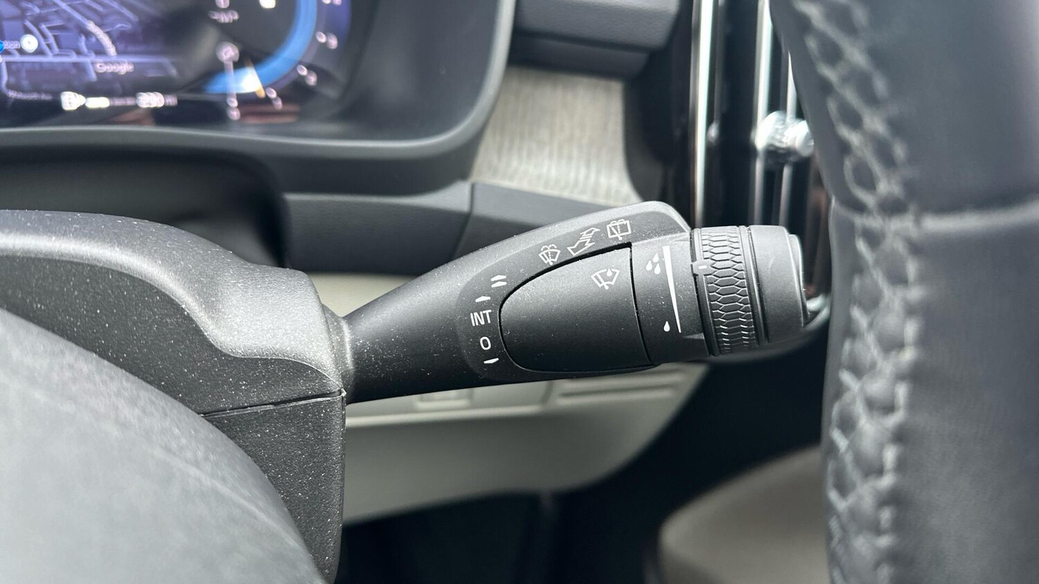 Used Volvo XC40 2022 for sale - 76899674: Photo 34