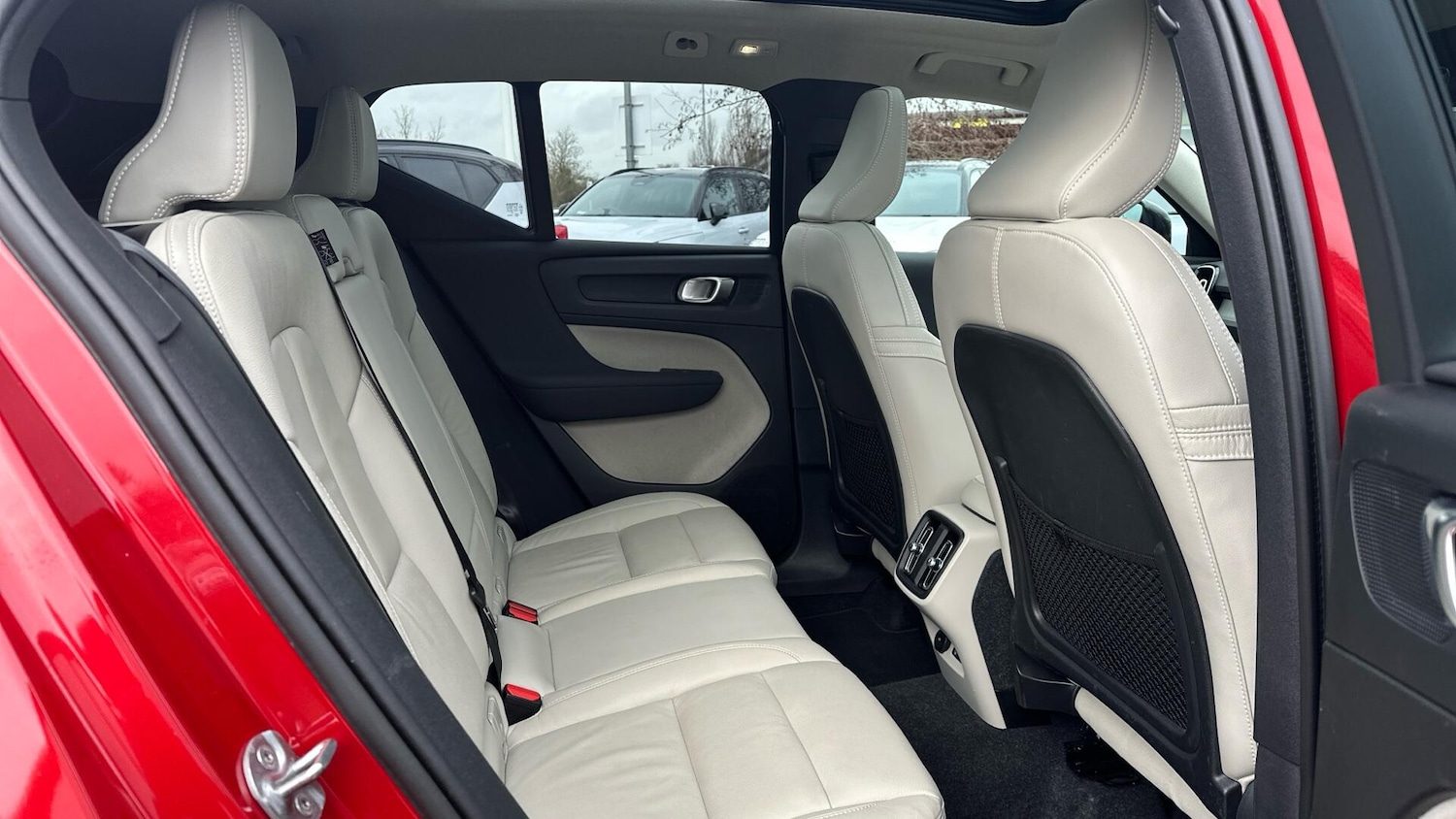 Used Volvo XC40 2022 for sale - 76899674: Photo 6