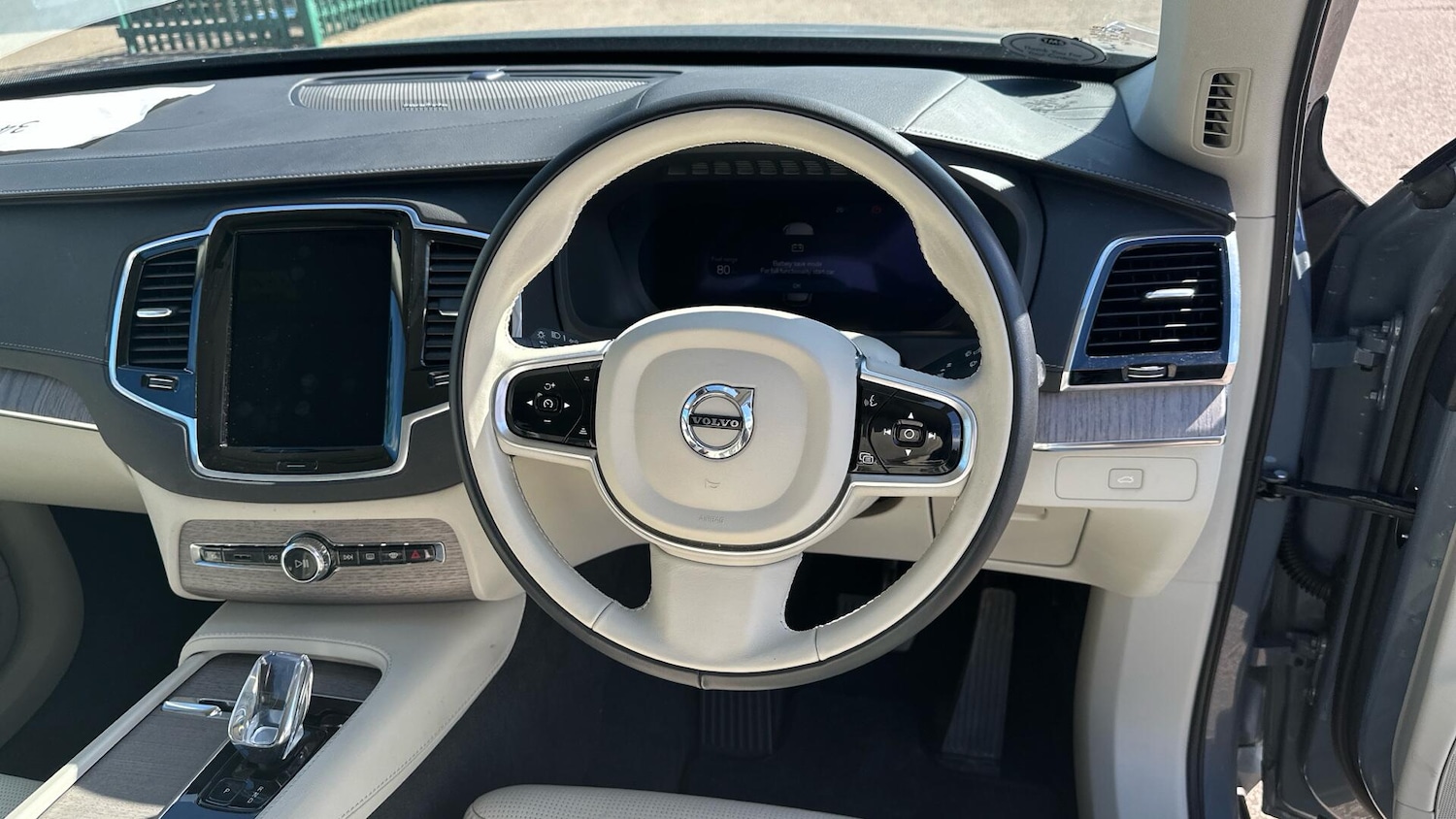 Used Volvo XC90 2022 for sale - 76307591: Photo 10