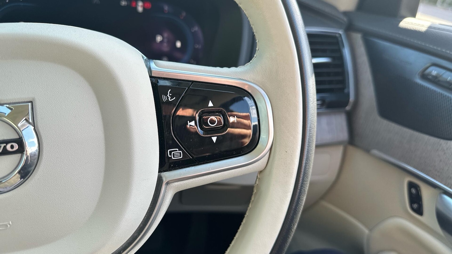Used Volvo XC90 2022 for sale - 76307591: Photo 20