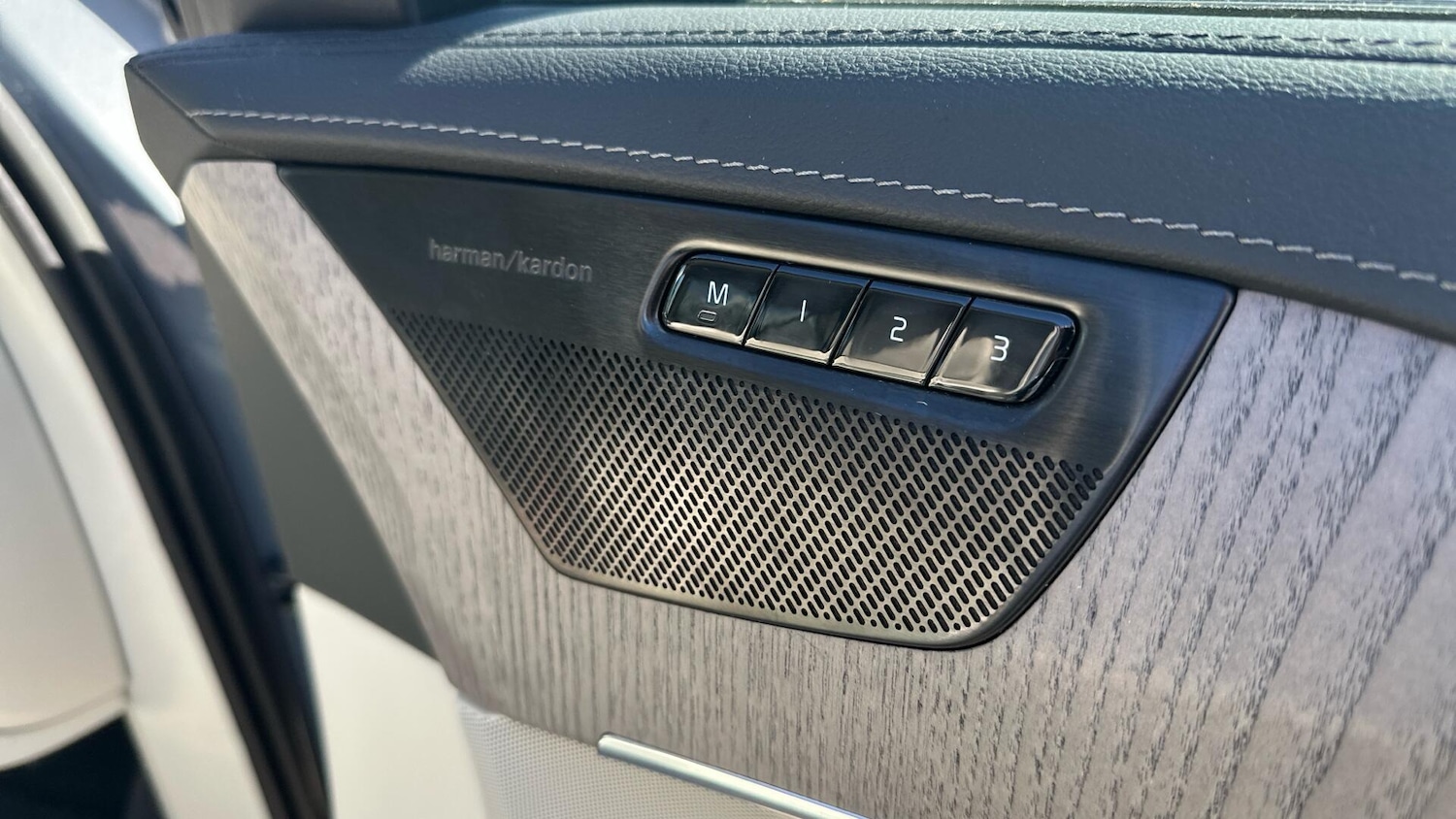 Used Volvo XC90 2022 for sale - 76307591: Photo 33