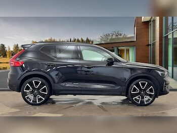 Used Volvo XC40 2025 for sale - 77496914: Photo