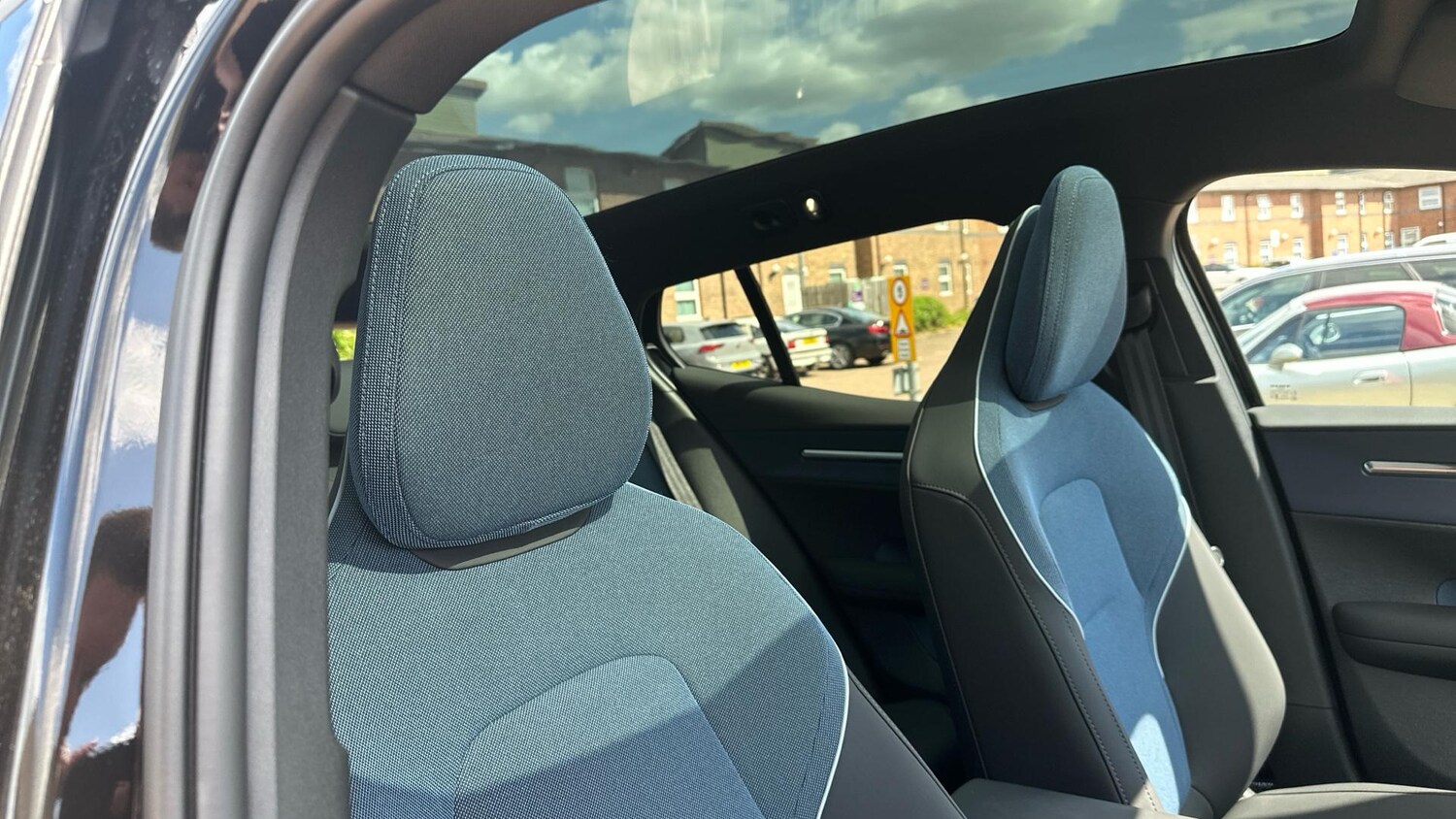 Used Volvo EX30 2025 for sale - 77479209: Photo 31