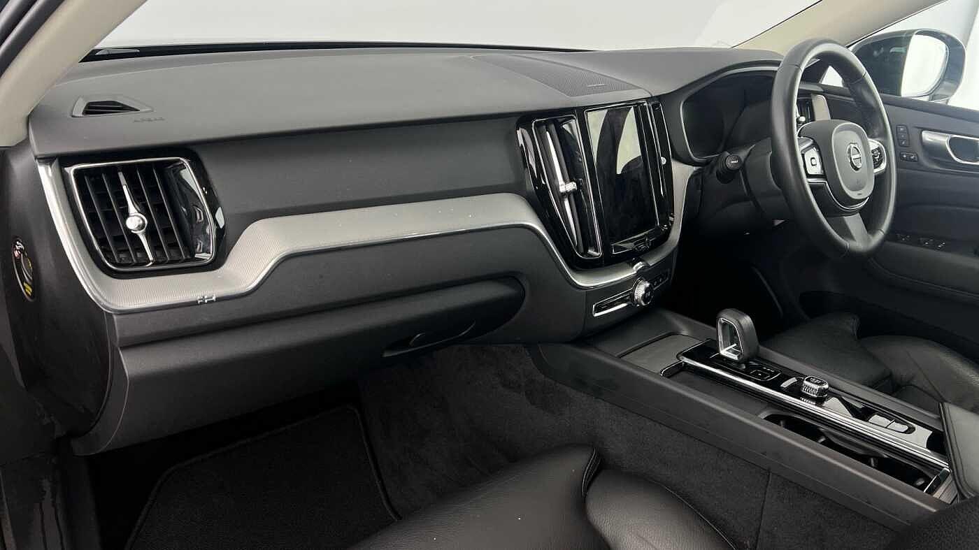 Used Volvo XC60 2023 for sale - 76440915: Photo 6