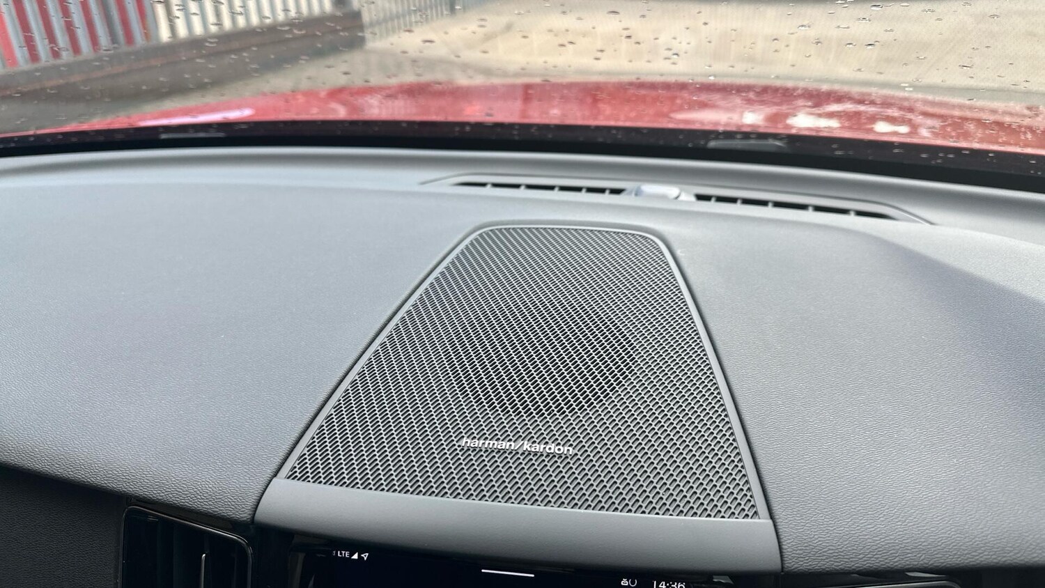 Used Volvo XC60 2022 for sale - 76306714: Photo 23