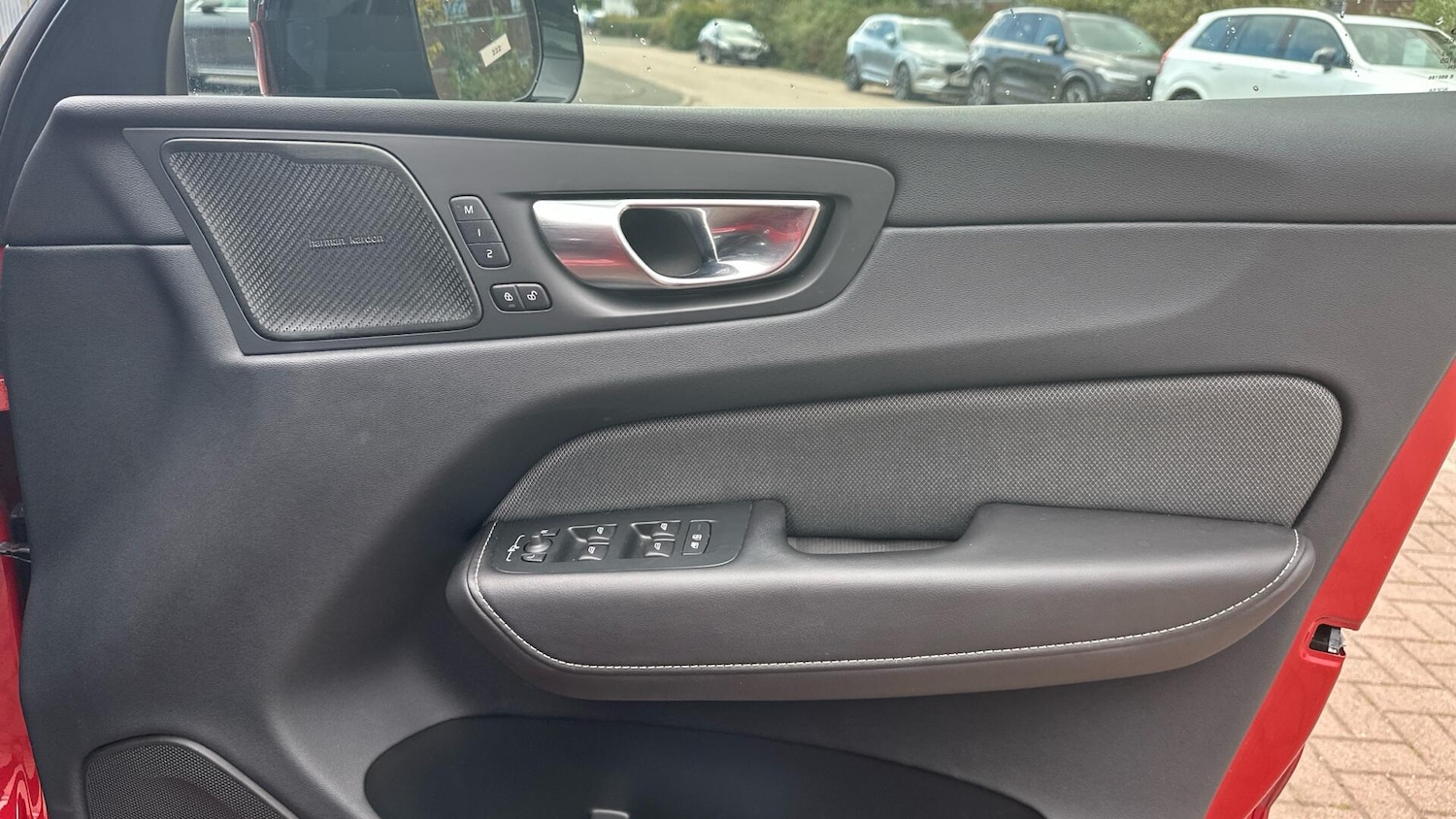 Used Volvo XC60 2022 for sale - 76306714: Photo 27