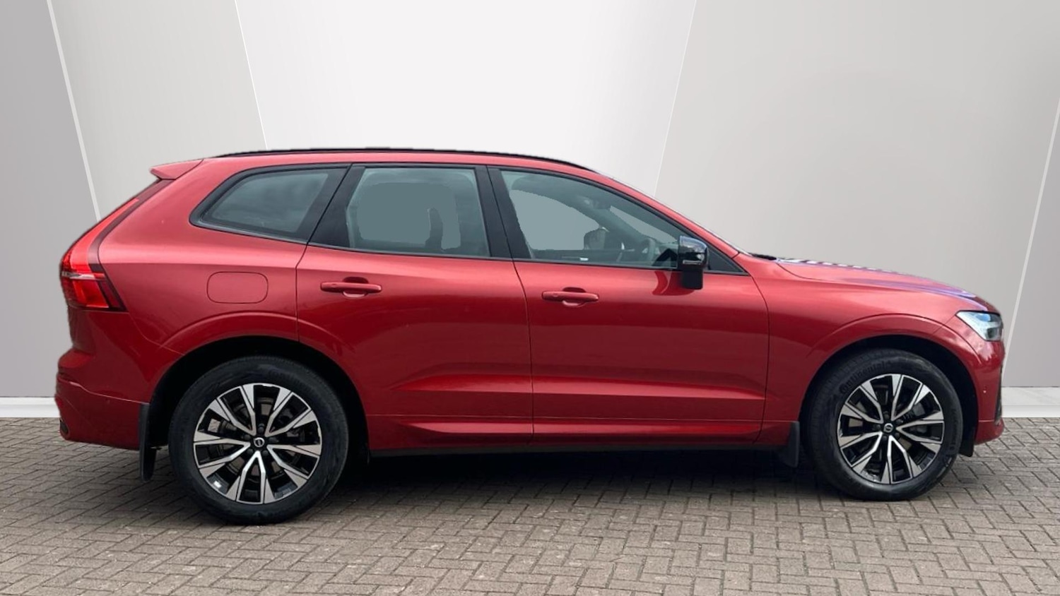 Used Volvo XC60 2022 for sale - 76306714: Photo 3