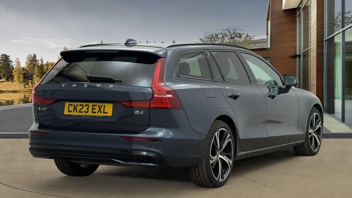 Used Volvo V60 2023 for sale - 76584509: Photo 3