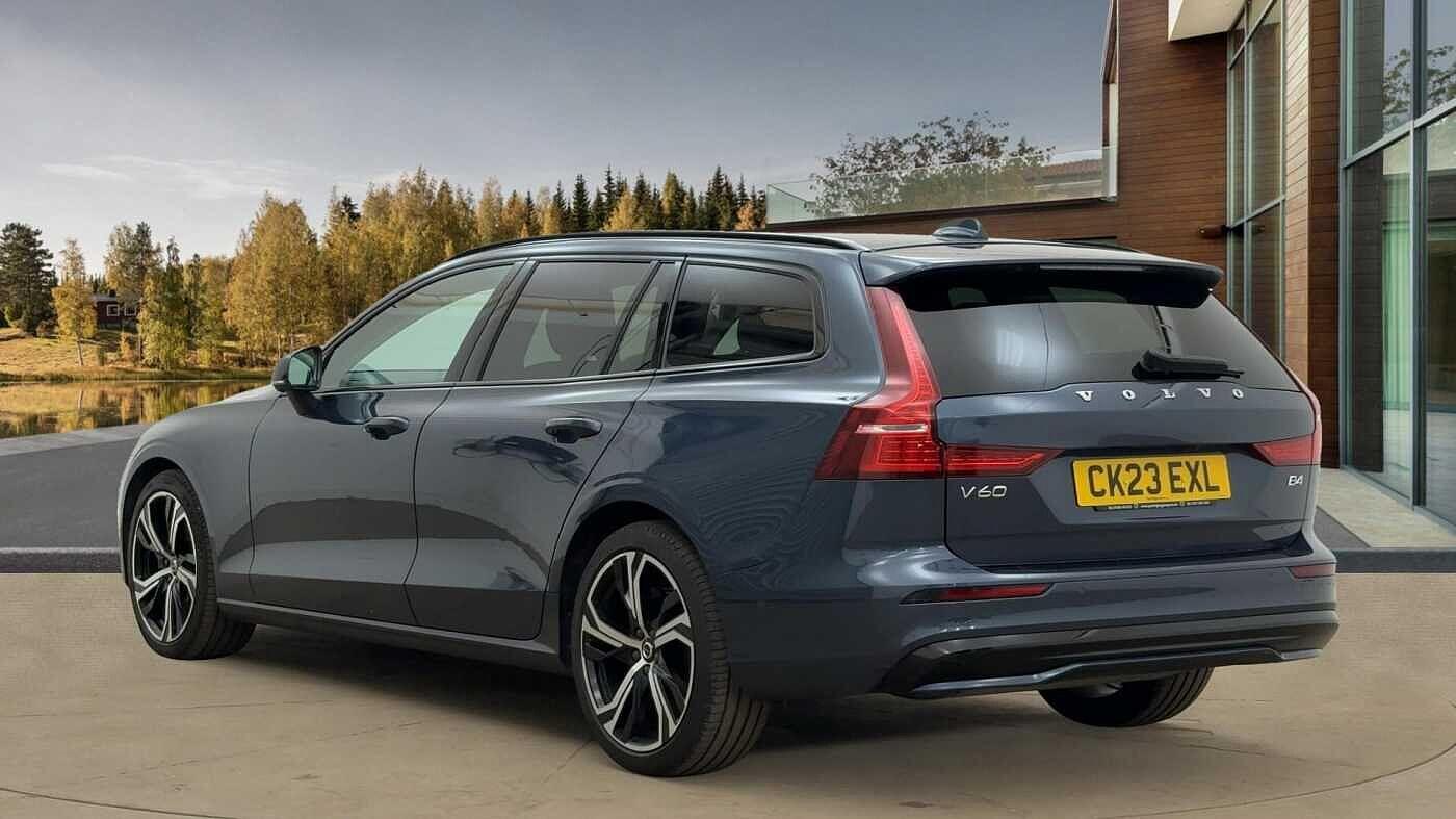 Used Volvo V60 2023 for sale - 76584509: Photo 5