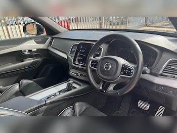 Used Volvo XC90 2021 for sale - 76306952: Photo