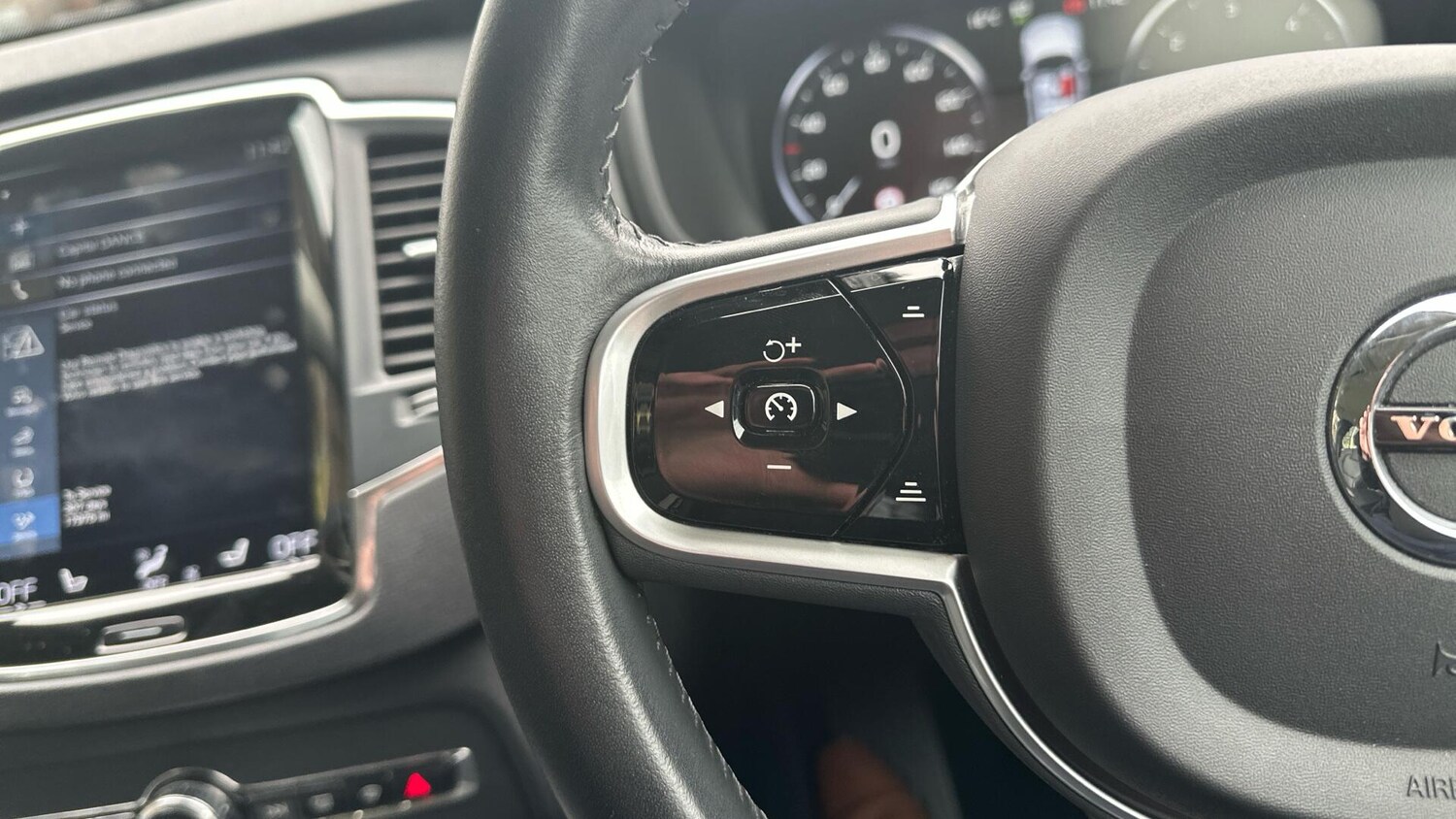 Used Volvo XC90 2021 for sale - 76942378: Photo 19