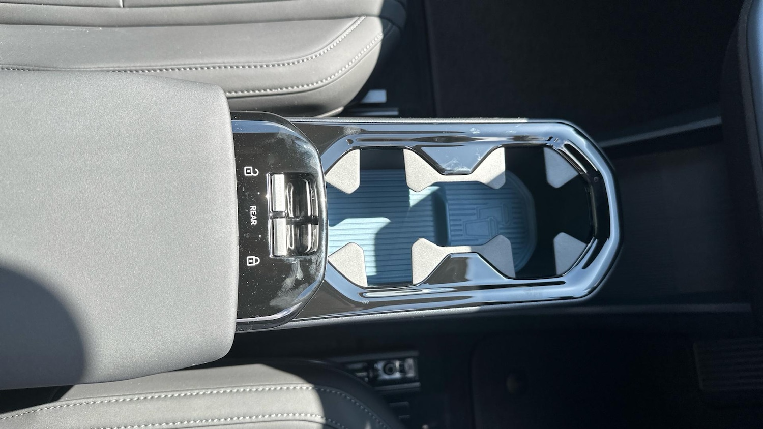 Used Volvo EX30 2025 for sale - 76306348: Photo 34