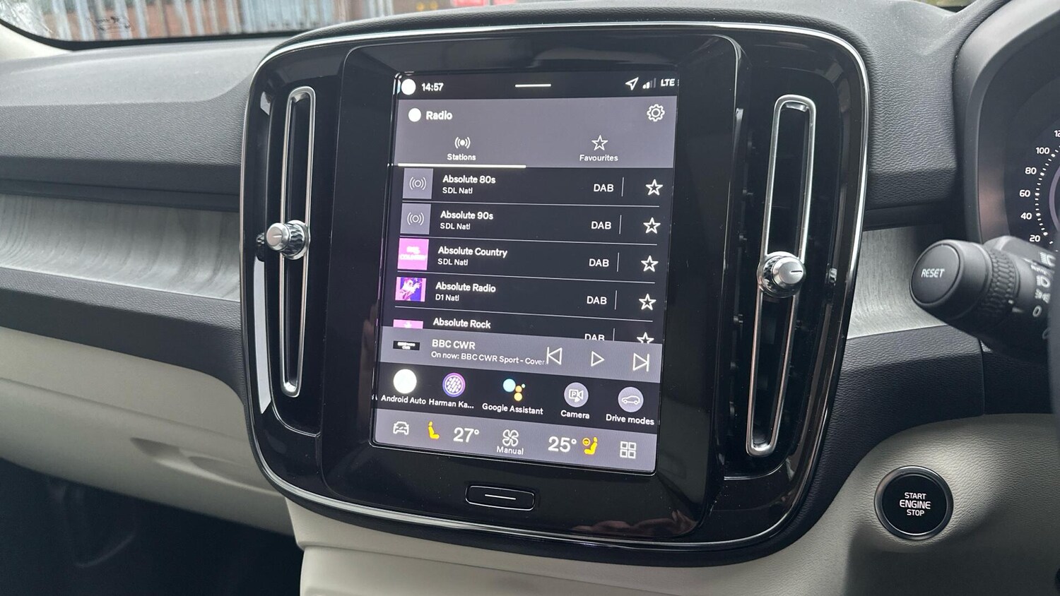 Used Volvo XC40 for sale - 77670555: Photo 50