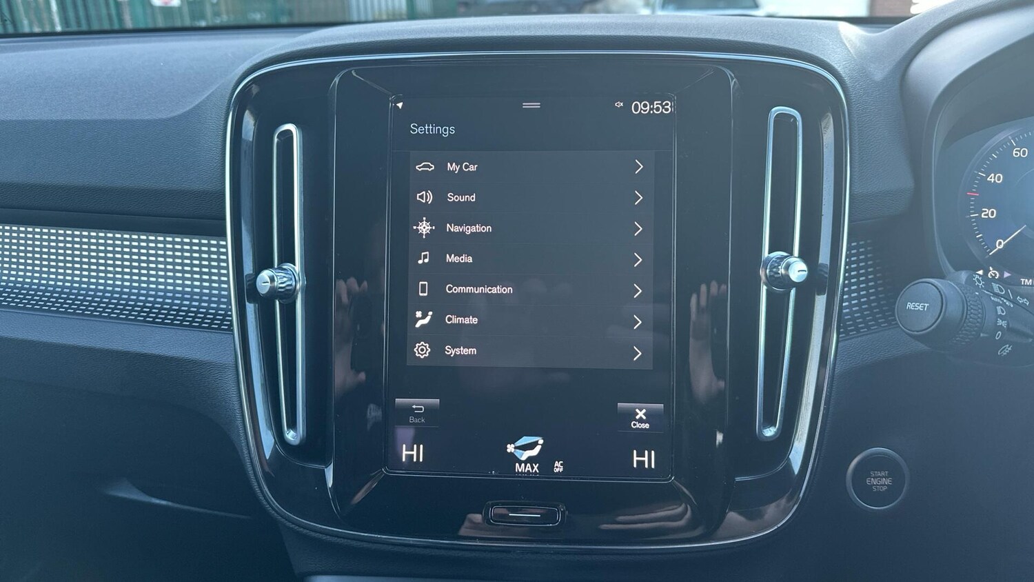 Used Volvo XC40 for sale - 77191005: Photo 15