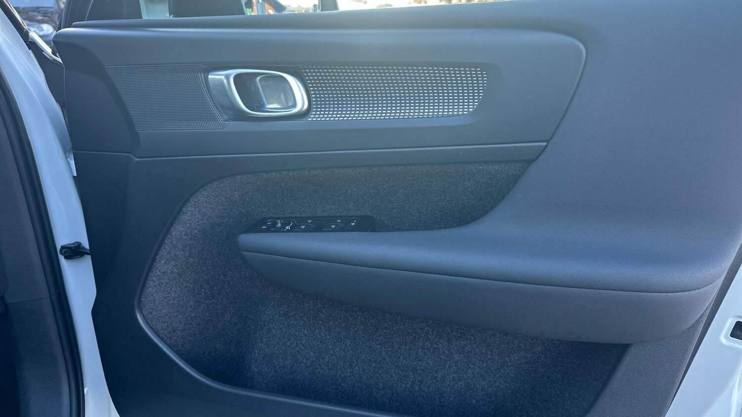 Used Volvo XC40 for sale - 77191005: Photo 24