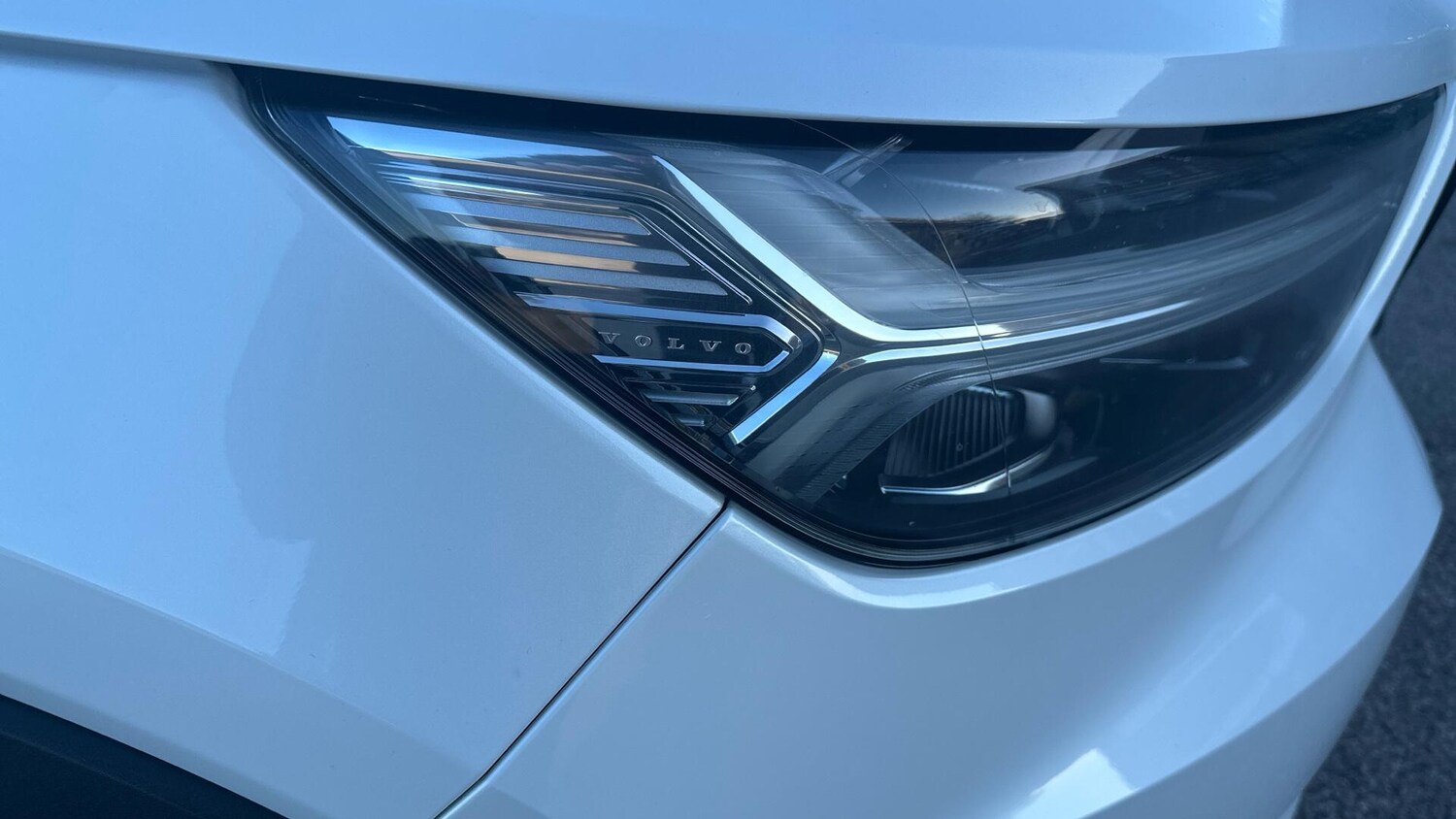 Used Volvo XC40 for sale - 77191005: Photo 30