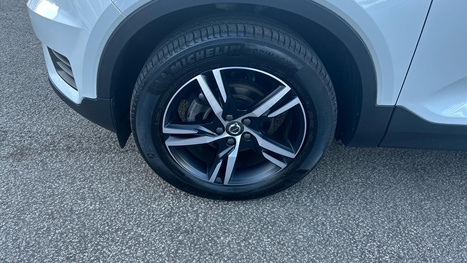 Used Volvo XC40 for sale - 77191005: Photo 32