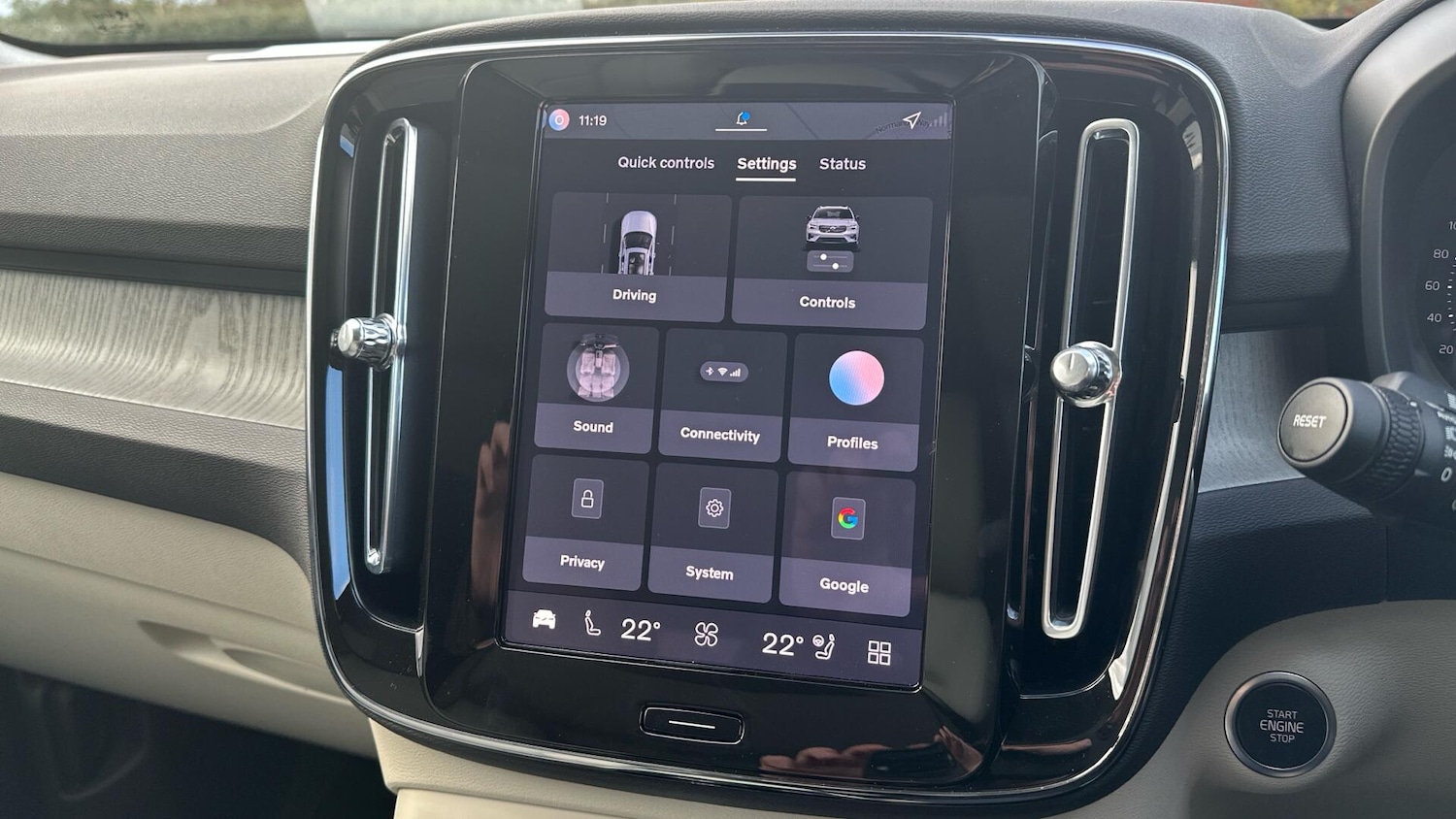 Used Volvo XC40 for sale - 76658591: Photo 15