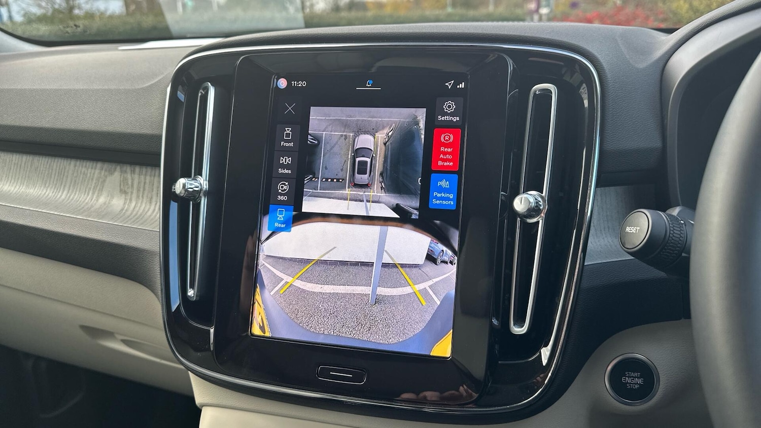 Used Volvo XC40 for sale - 76658591: Photo 17