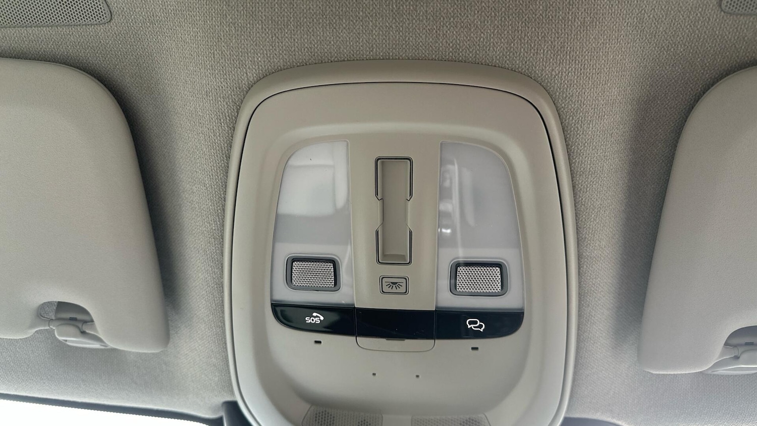 Used Volvo XC40 for sale - 76658591: Photo 26