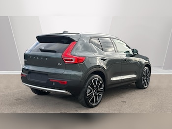 Used Volvo XC40 2025 for sale - 76658591: Photo