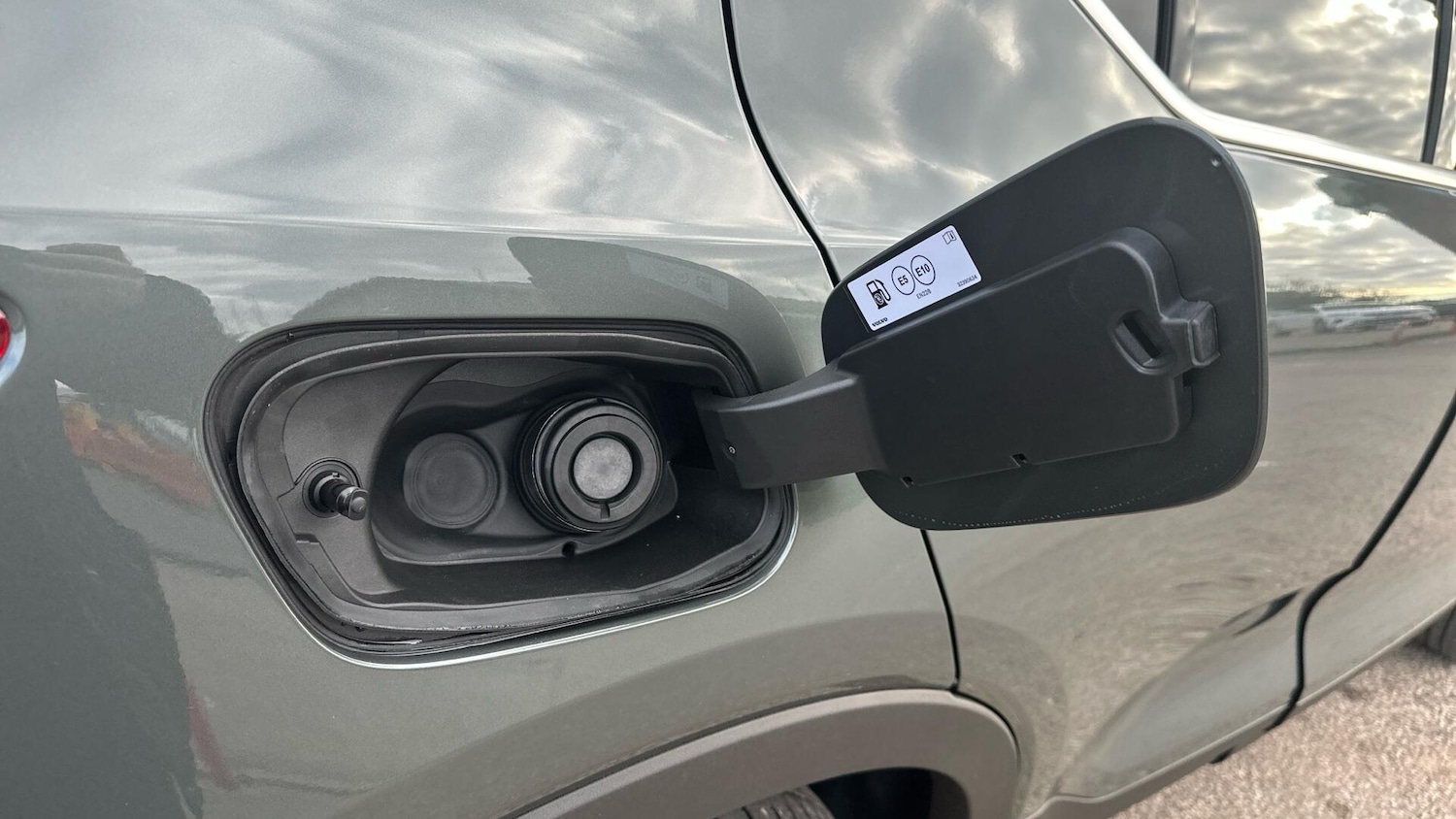 Used Volvo XC40 for sale - 76658591: Photo 38