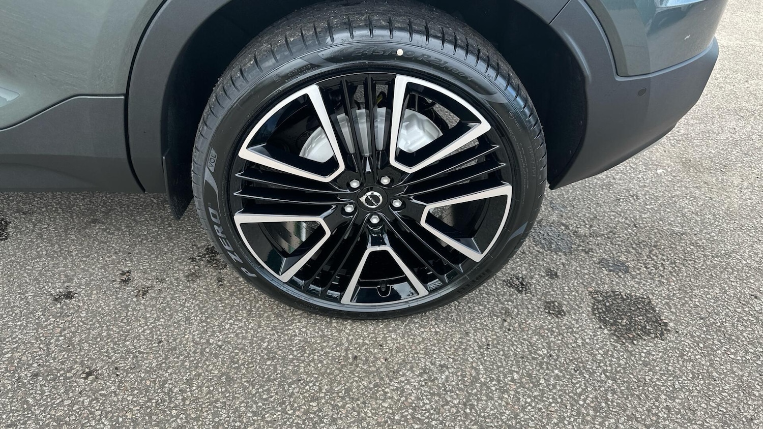 Used Volvo XC40 for sale - 76658591: Photo 45