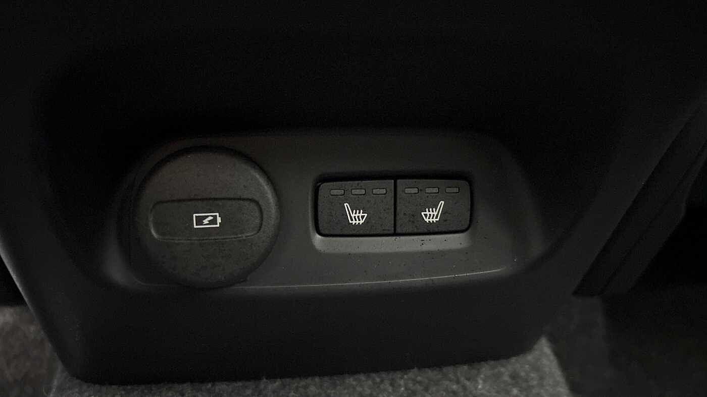 Used Volvo XC40 2025 for sale - 76607590: Photo 17